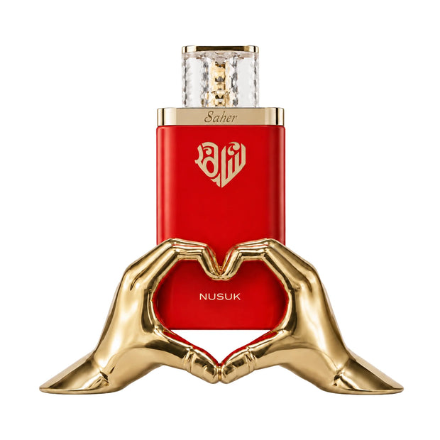 Botella de Saher Nusuk Extrait de Parfum